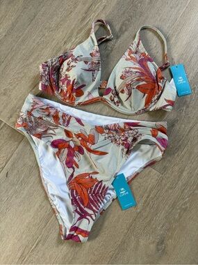 Cupshe Floral Underwire Bikini Set in Cream with Orange & Pink NWT / Large